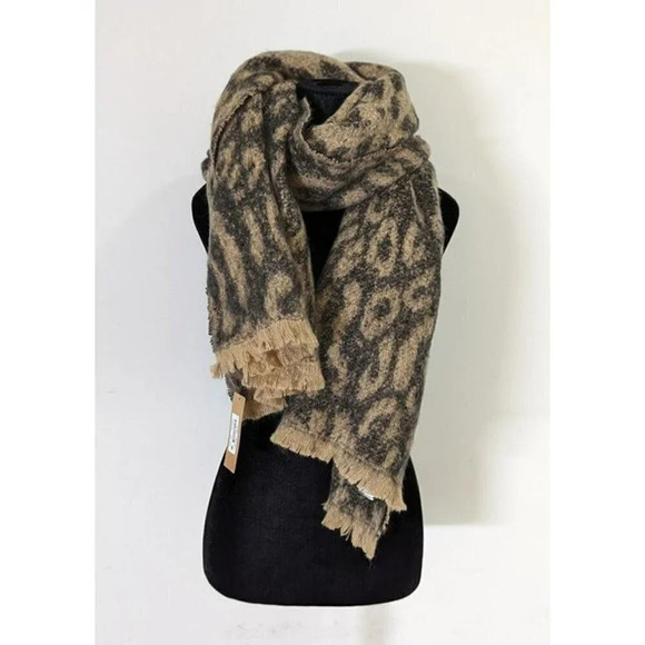 Steve Madden Women's Lofty Leopard-Print Woven Natural O/S (MSRP $38) - Picture 2 of 5